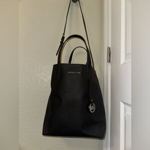 Micheal Kors purse with pouch wallet